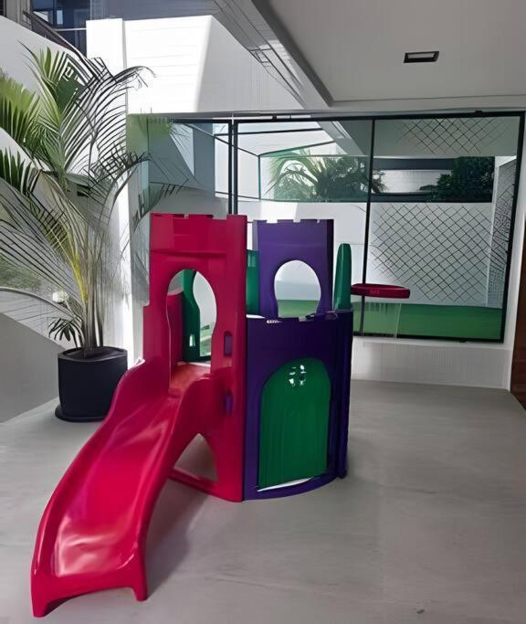 Edf High Ponta Verde Apartamento